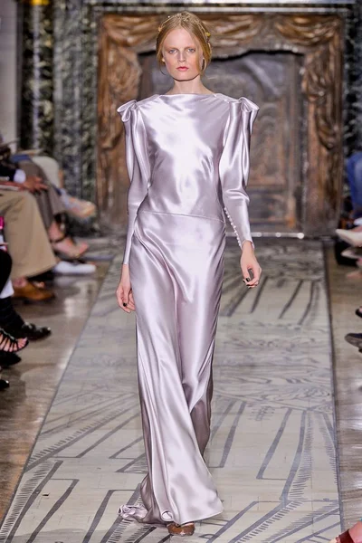 Look 29